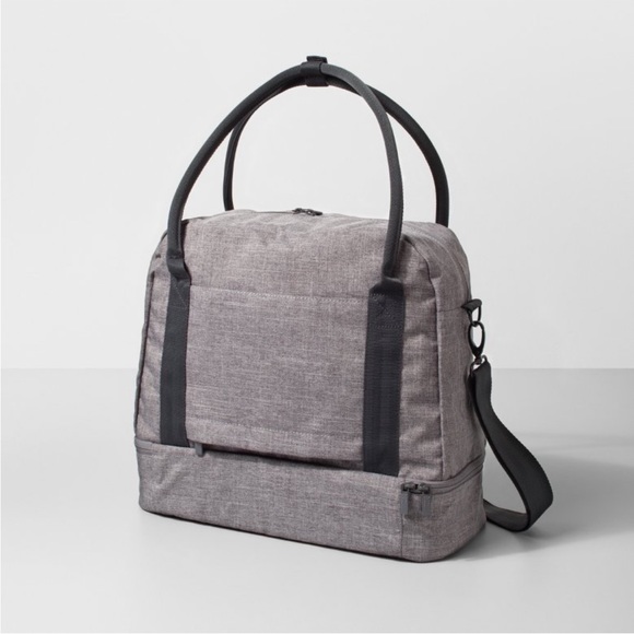 🌵Sale🌵26L Duffel Bag Heather Gray - Made
By Design - Picture 3 of 5